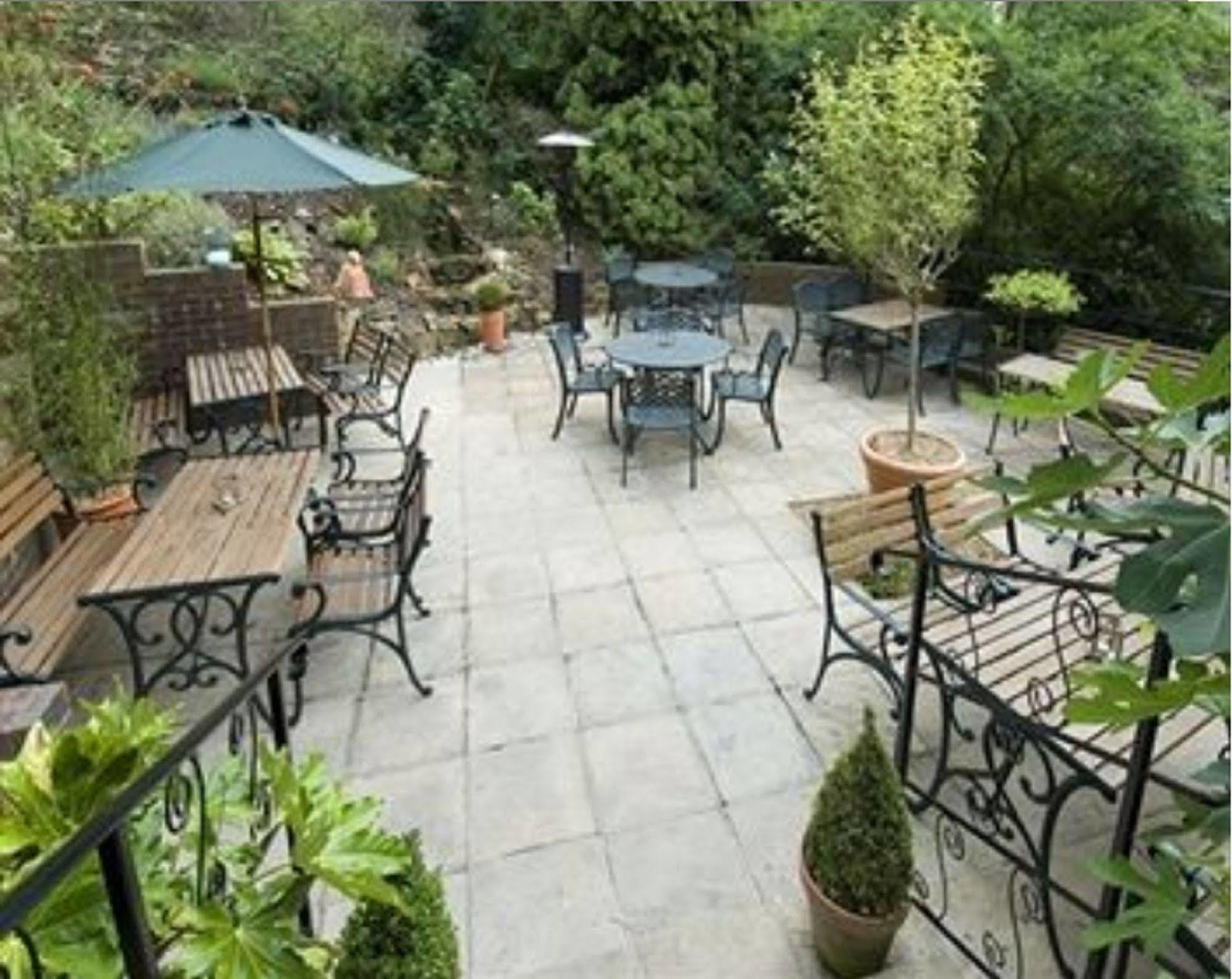 Tunbridge Wells Retreat Ξενοδοχείο Εστιατόριο φωτογραφία